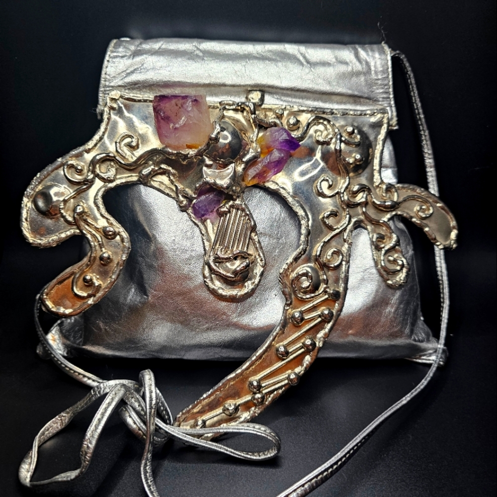 Vintage Silver Copa Collection Purse with Metal and Amethysts accents